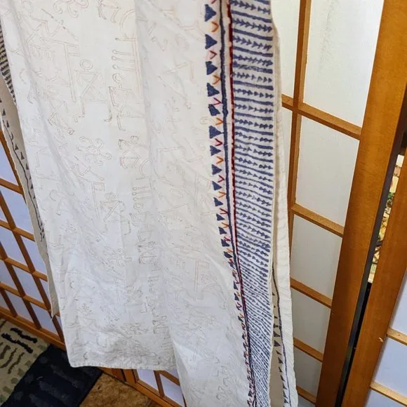 CHAHEK of India- Hand Batiked Full-Length Tunic - Picture 12 of 16